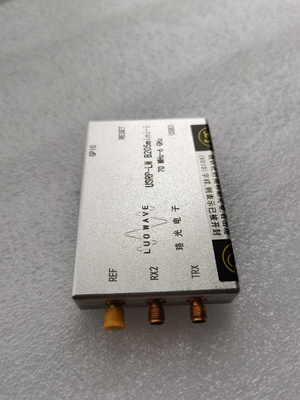 6.1×9.7×1.5cm USB SDR Transceiver Ukuran Kecil Ettus B205mini 12 Bit