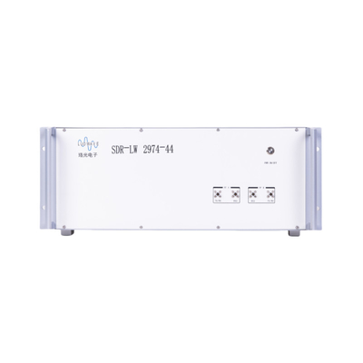 SDR-LW 2974-44 RF 10 MHz-44 GHz 160 MHz BW Setiap 2 Saluran 4 × USB 3.0 2 × SFP+ 4 × PCIE BUS i7 Processor USRP Integrated Software Defined Radio Device